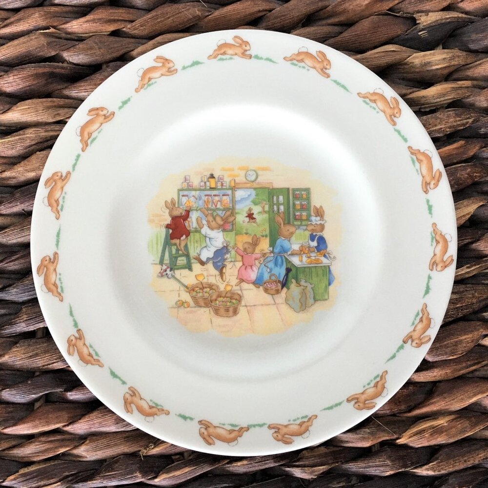 Royal Doulton Bunnykins Plate in Kitchen Scene Pattern